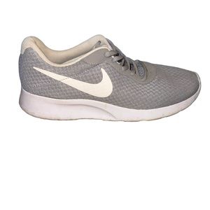 Gray Nike Women’s Tanjun Running Sneakers